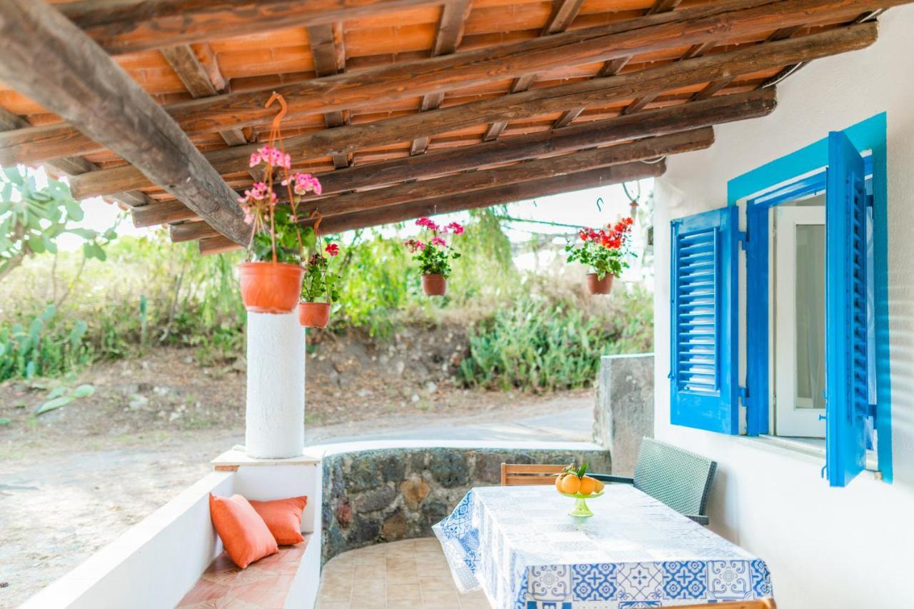 וולקאנו Holiday Eolie Village מראה חיצוני תמונה